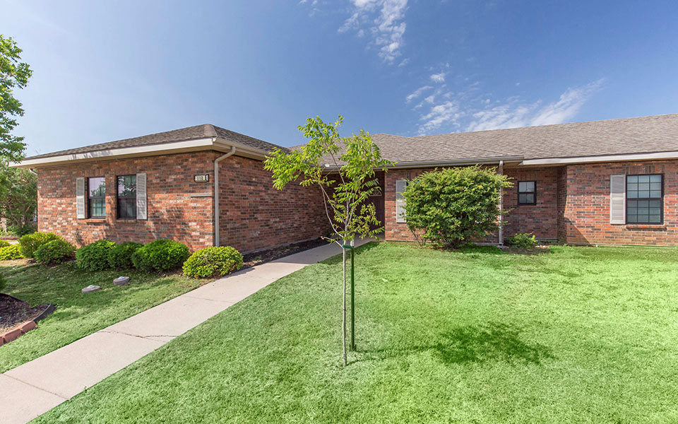 Dyess Family Homes Family Housing at Dyess AFB, TX Photos